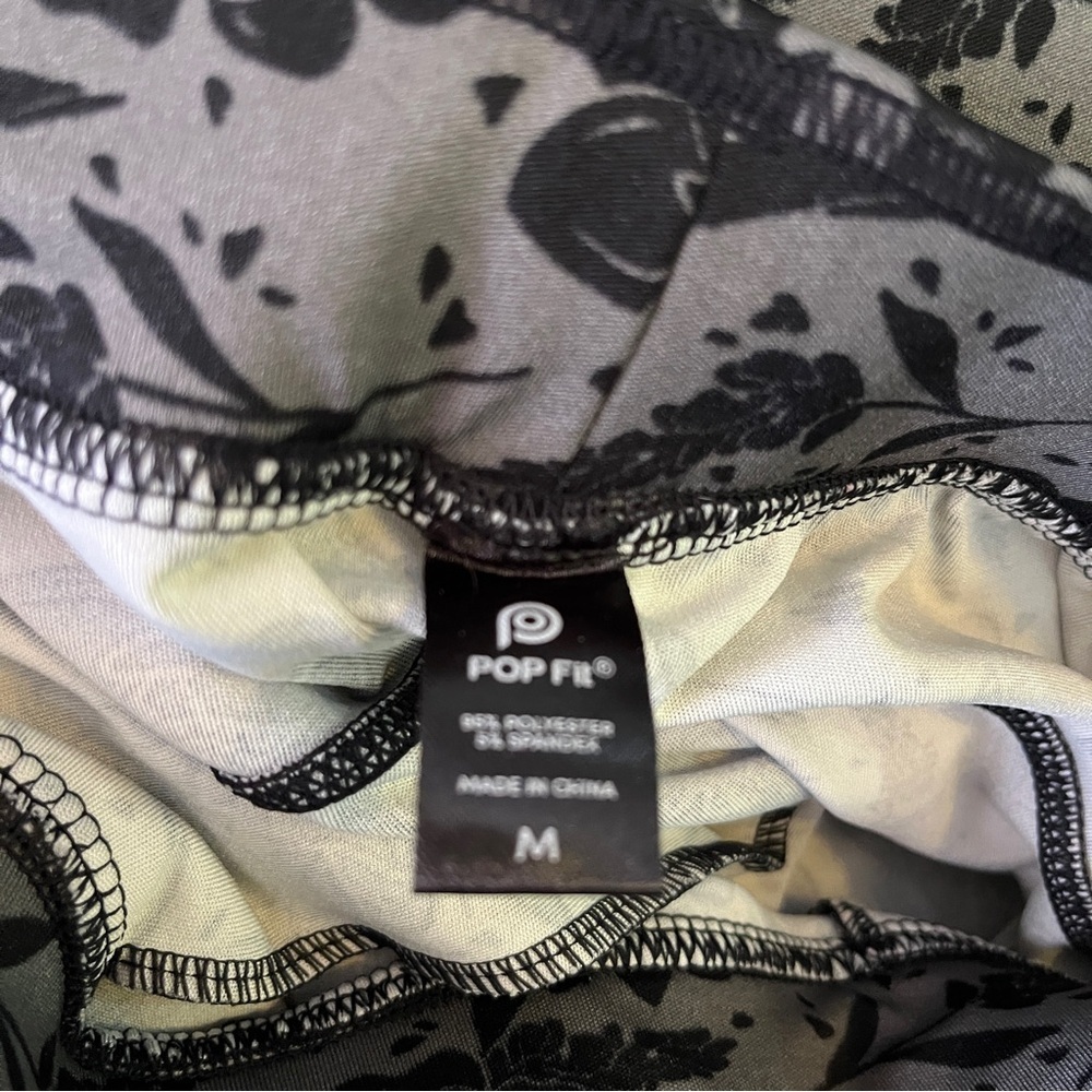 PopFit Gray and Black Floral Jogger Pants Size Medium - Picture 2 of 10